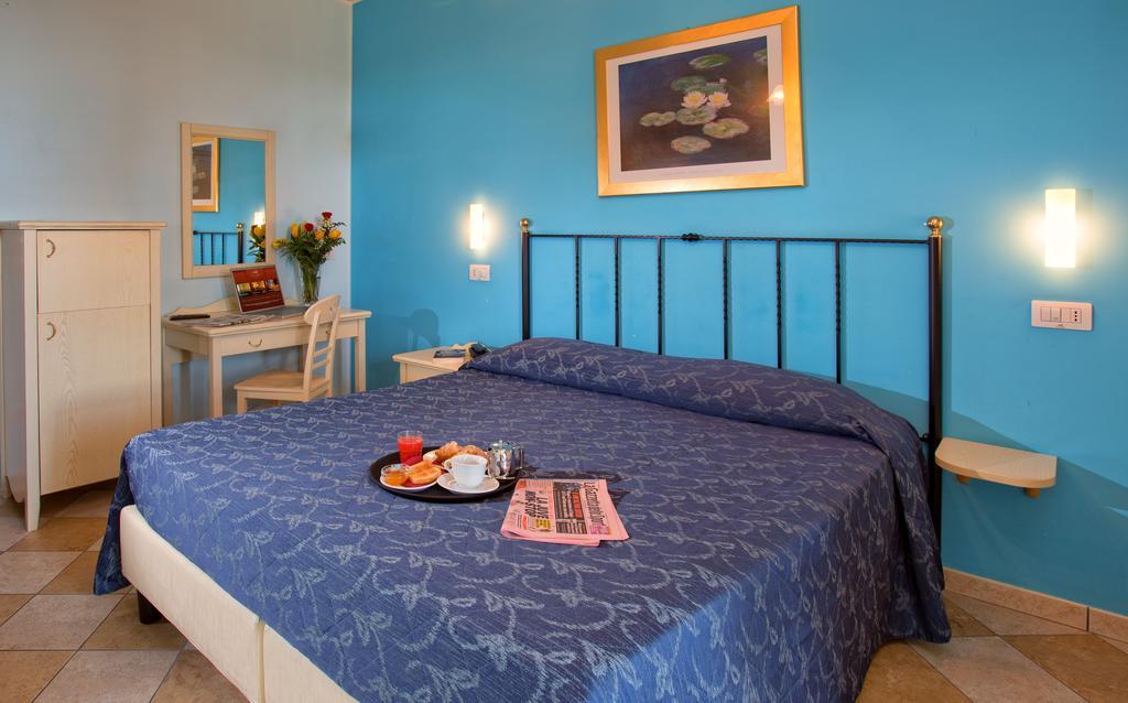 Hotel Ristorante Casa Rossa Alba Adriatica