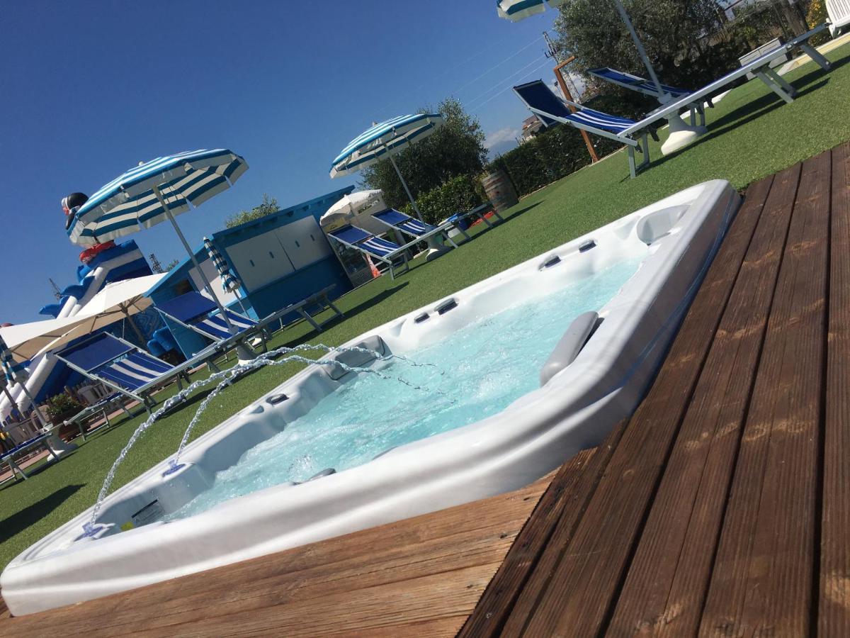 Hotel Ristorante Casa Rossa Alba Adriatica